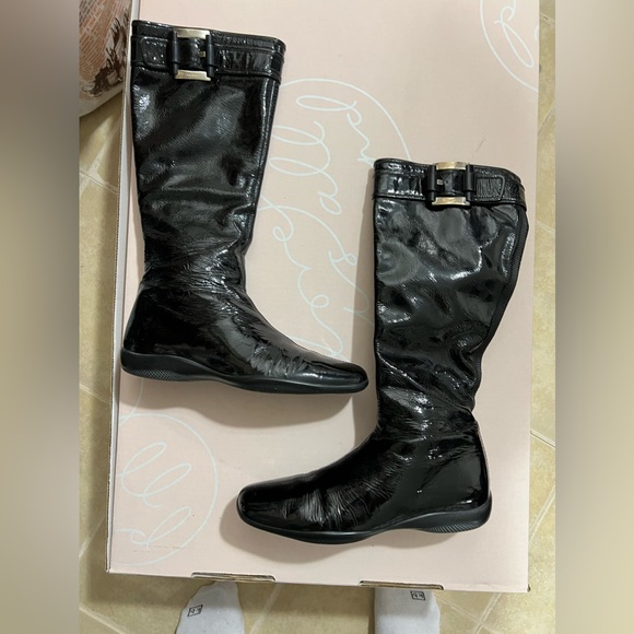 Prada boots size 36.5 - Picture 1 of 3